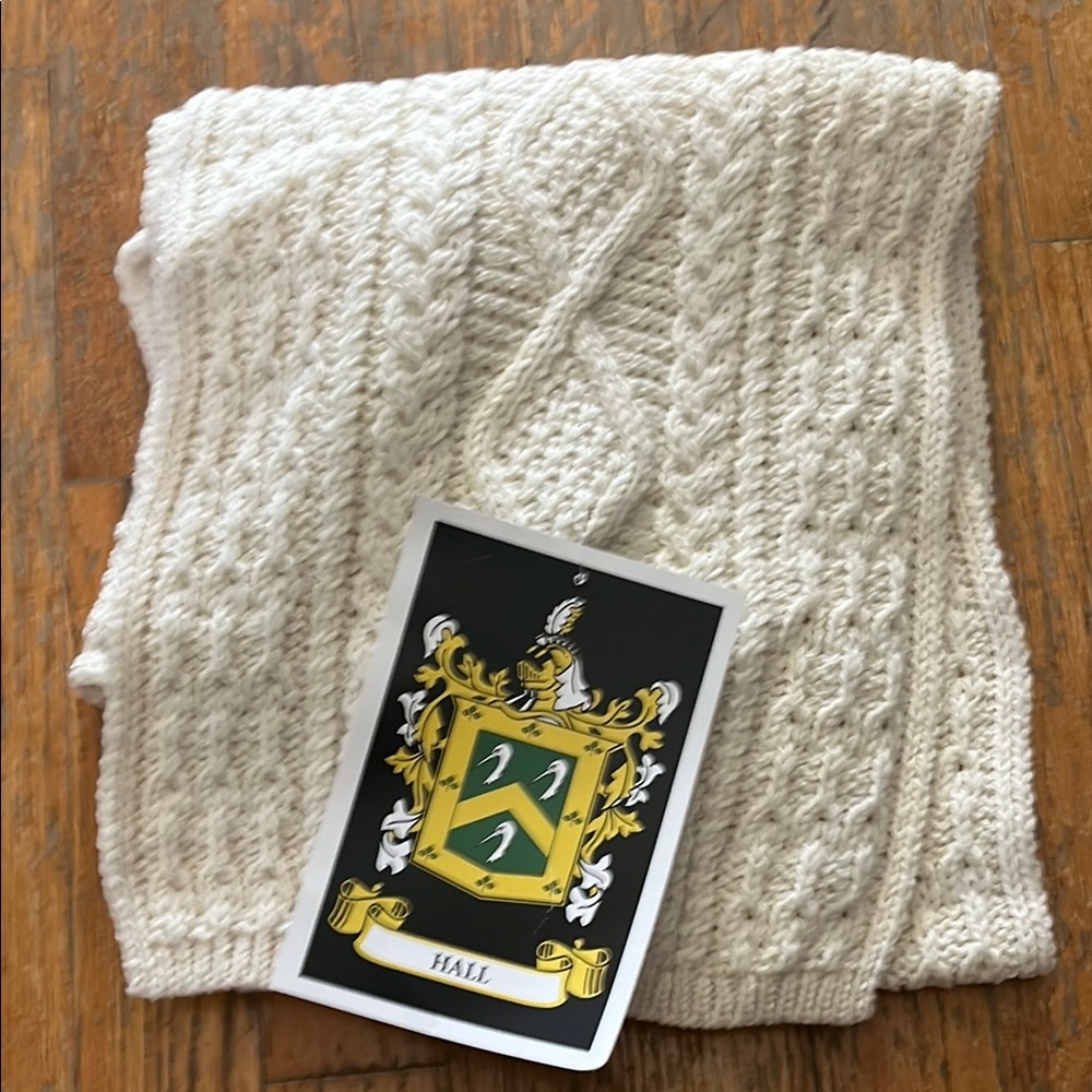Elegant Cream Knit Scarf